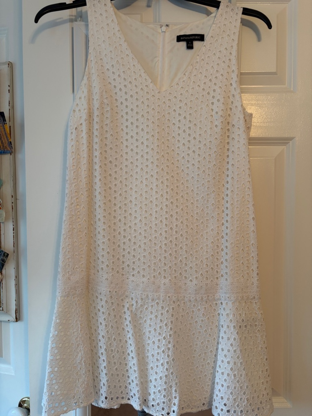 Banana Republic White Eyelet V-Neck Sleeveless Dress